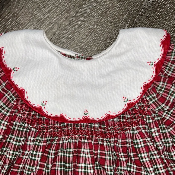 Collared plaid Smocked Christmas Dress - Picture 3 of 5
